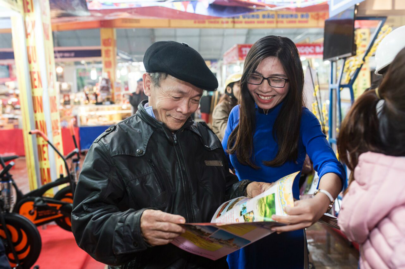 Xem thêm hình ảnh tại Hội chợ Công Thương vùng Bắc Trung Bộ - Nghệ An 2017: